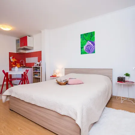 Kristic Apartman *